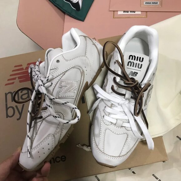 ✅New Balance X Miu Miu 530 SL Sneakers - Picture 10 of 11